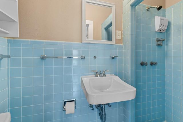 3409 Rogers Avenue, Fort Worth, TX 76109