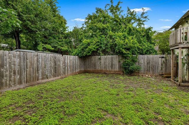 3409 Rogers Avenue, Fort Worth, TX 76109