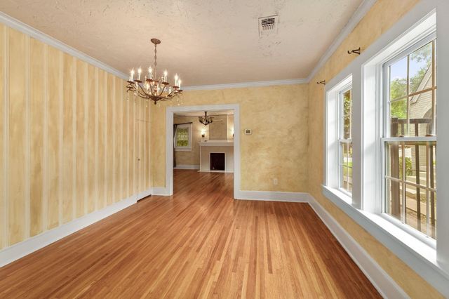 3409 Rogers Avenue, Fort Worth, TX 76109