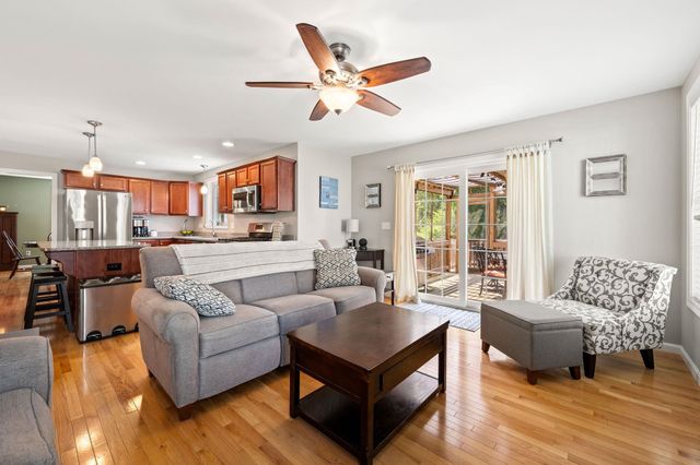 50 Stocklan Circle, Dover, NH 03820