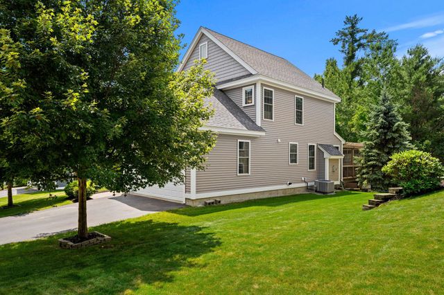 50 Stocklan Circle, Dover, NH 03820
