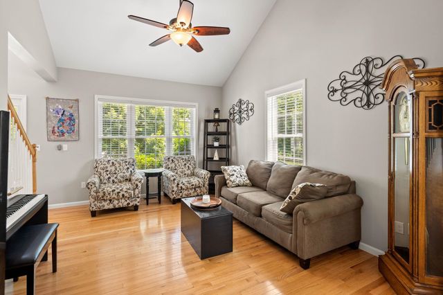 50 Stocklan Circle, Dover, NH 03820