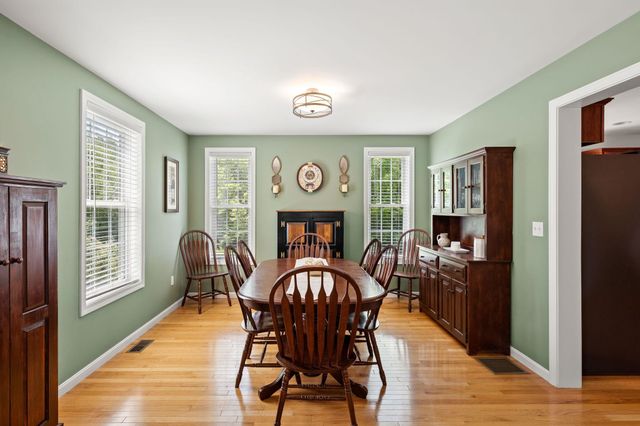 50 Stocklan Circle, Dover, NH 03820