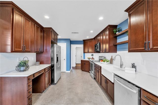 6003 36th Street, Rogers, AR 72758