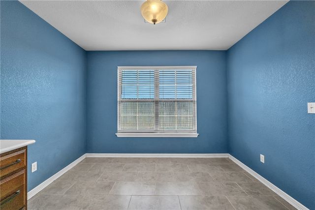 6003 36th Street, Rogers, AR 72758