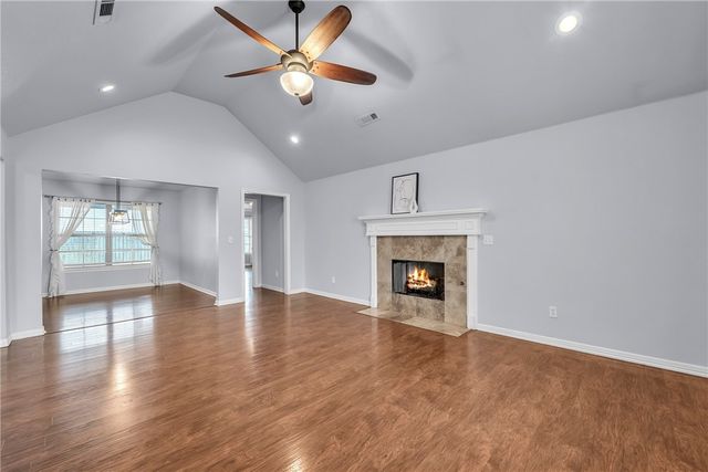 6003 36th Street, Rogers, AR 72758