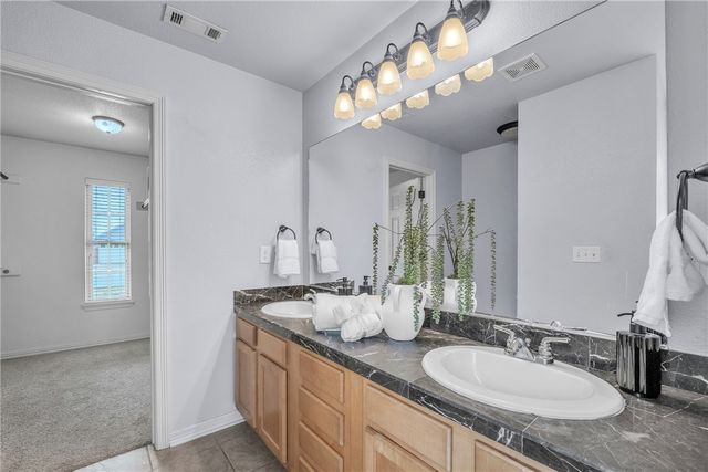 6003 36th Street, Rogers, AR 72758