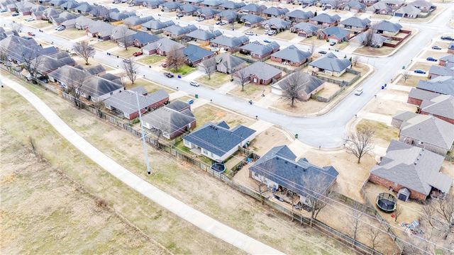 6003 36th Street, Rogers, AR 72758