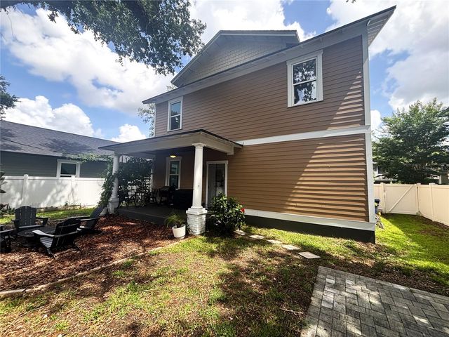 211 E ADALEE STREET, Tampa, FL 33603