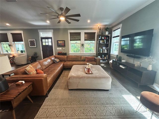 211 E ADALEE STREET, Tampa, FL 33603