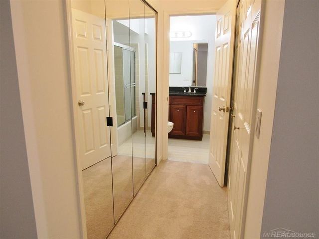 507 Country Club Drive, St Clair Shores, MI 48082