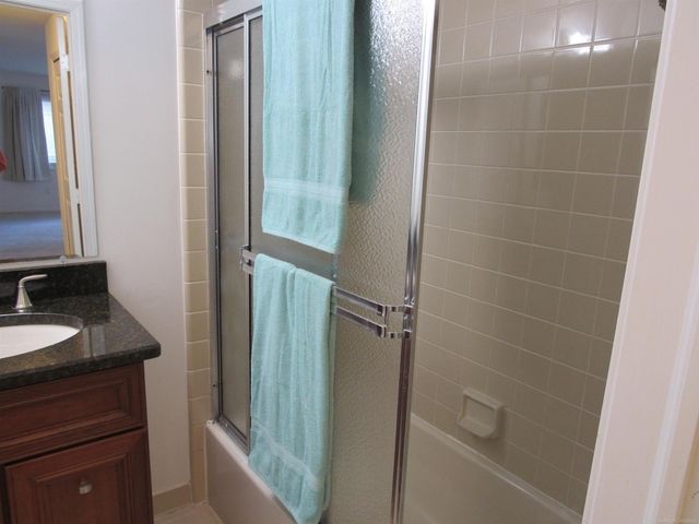 507 Country Club Drive, St Clair Shores, MI 48082