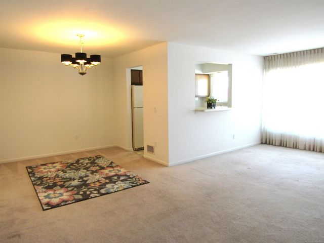 507 Country Club Drive, St Clair Shores, MI 48082