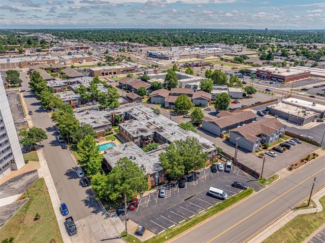 6000 N Brookline Avenue 60, Oklahoma City, OK 73112