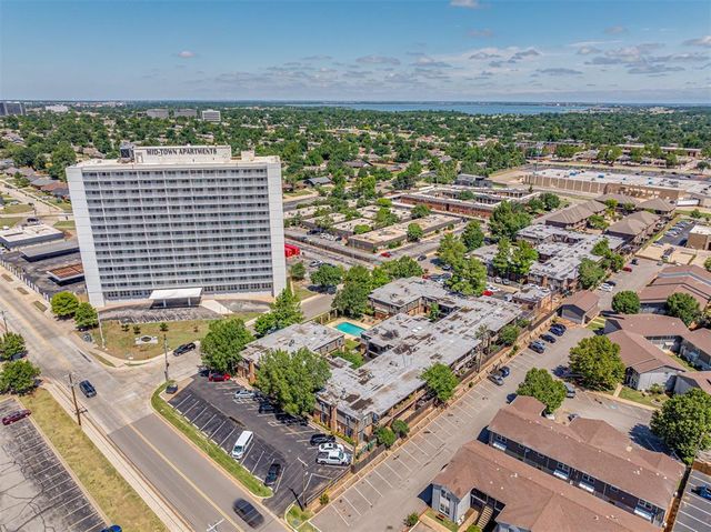 6000 N Brookline Avenue 60, Oklahoma City, OK 73112