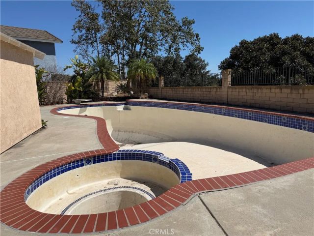 26652 Medra, Mission Viejo, CA 92691