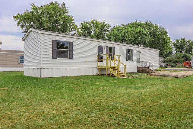 6 Countryside Estates, Sandwich, IL 60548