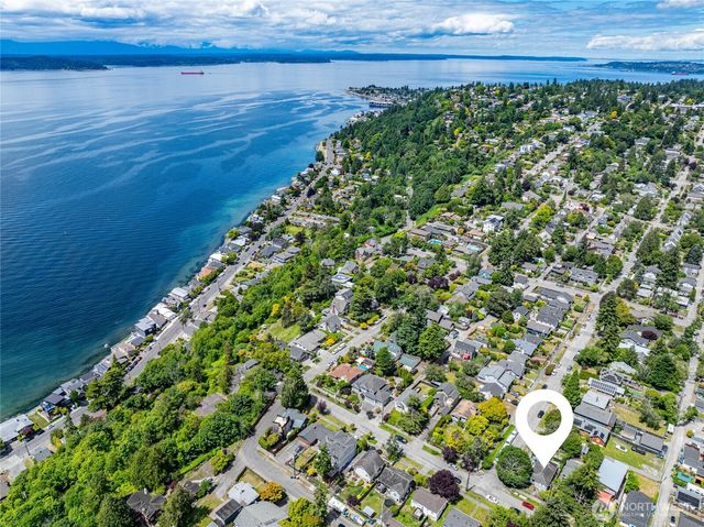 5050 50th Avenue SW, Seattle, WA 98136