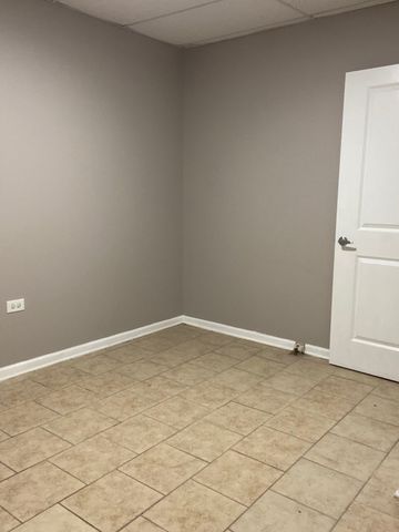 171 N 25th Avenue 10, Melrose Park, IL 60160