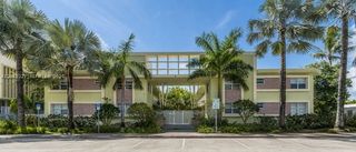 350 S Shore Dr 15, Miami Beach, FL 33141