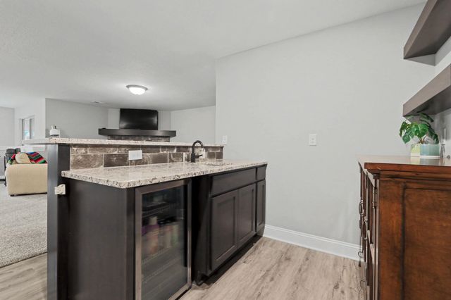 15310 E Woodcreek St, Wichita, KS 67230