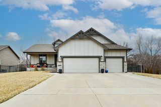 15310 E Woodcreek St, Wichita, KS 67230