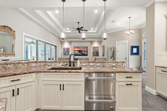 56 N PARK CIRCLE, Palm Coast, FL 32137