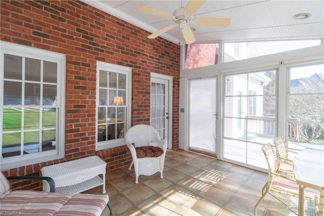 8115 Glengarriff Road, Clemmons, NC 27012