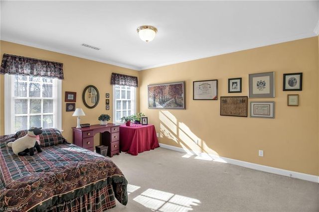 8115 Glengarriff Road, Clemmons, NC 27012