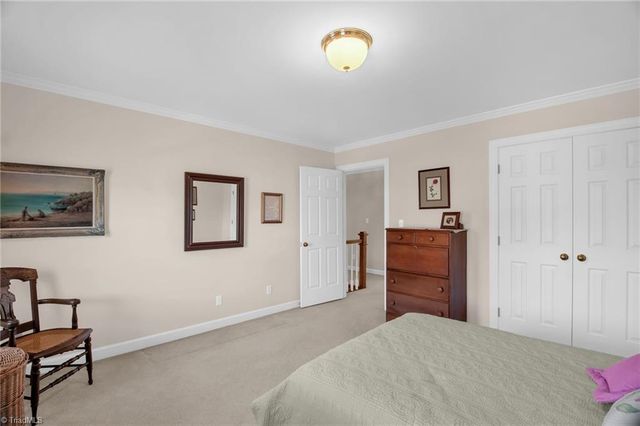 8115 Glengarriff Road, Clemmons, NC 27012