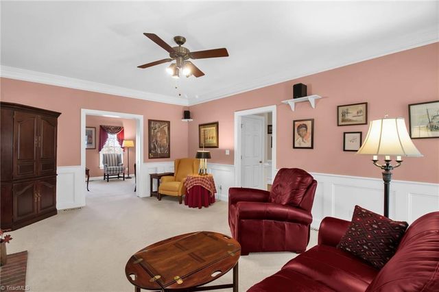 8115 Glengarriff Road, Clemmons, NC 27012