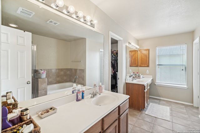 5606 Carrizo Spring, San Antonio, TX 78251