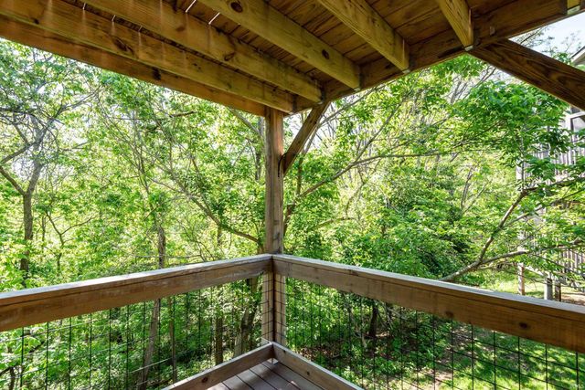 9401 S Pointe Retreat Drive, Bloomington, IN 47401