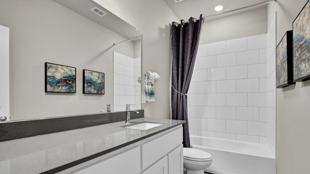 10408 SUNSET SHORE Drive, Grand Prairie, TX 76065