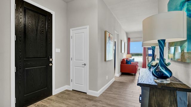 10408 SUNSET SHORE Drive, Grand Prairie, TX 76065