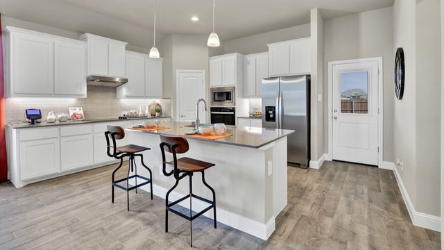 10408 SUNSET SHORE Drive, Grand Prairie, TX 76065