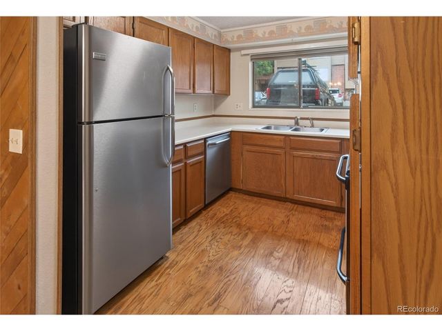 220 Wright St 220-103, Lakewood, CO 80228