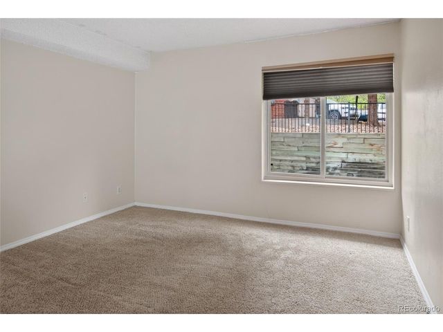 220 Wright St 220-103, Lakewood, CO 80228