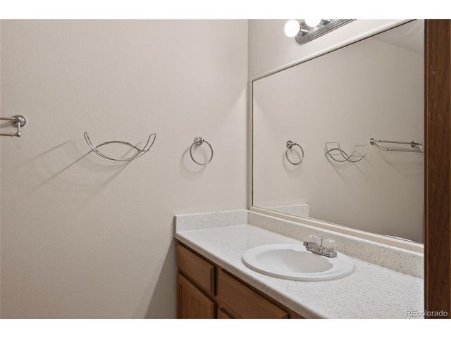 220 Wright St 220-103, Lakewood, CO 80228
