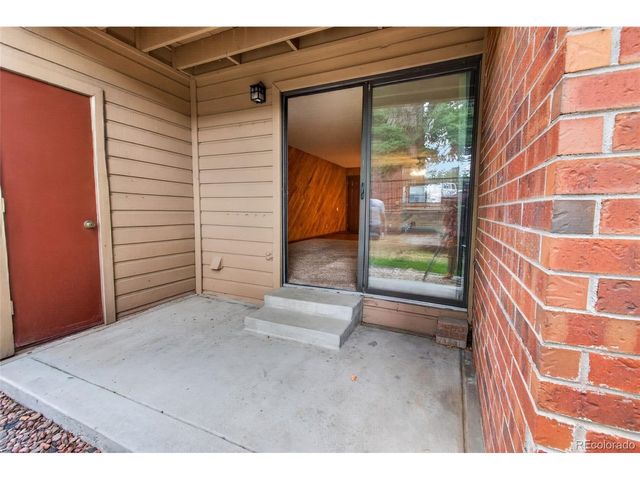 220 Wright St 220-103, Lakewood, CO 80228