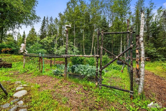 6951 W Captain Hook Drive, Wasilla, AK 99623