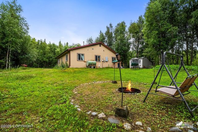 6951 W Captain Hook Drive, Wasilla, AK 99623
