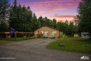 6951 W Captain Hook Drive, Wasilla, AK 99623