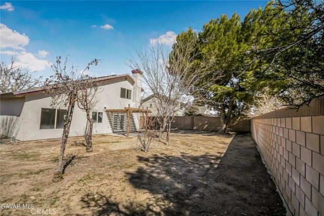 2812 Minford, Lancaster, CA 93536