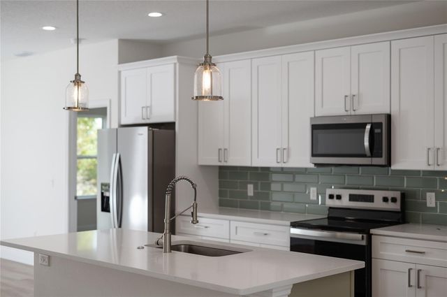 144 11TH AVENUE, Osteen, FL 32764