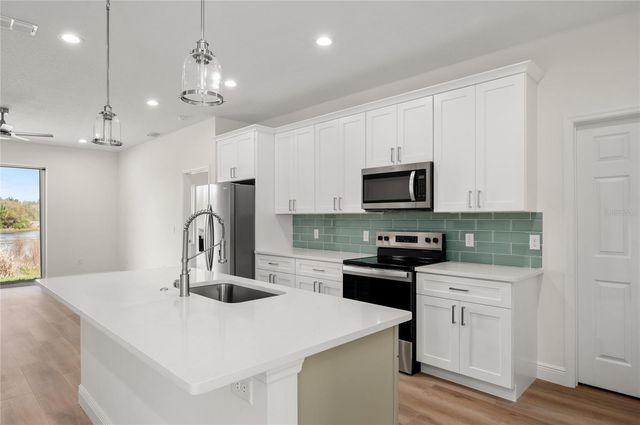 144 11TH AVENUE, Osteen, FL 32764