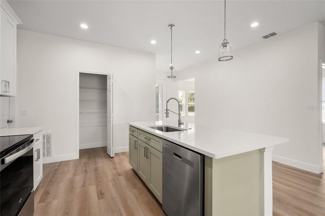 144 11TH AVENUE, Osteen, FL 32764