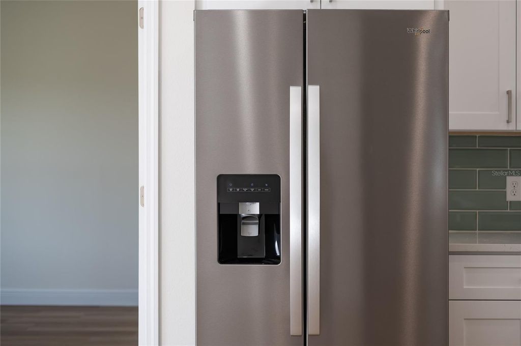 Image 11 of property listing at 144 11TH AVENUE, Osteen, FL 32764