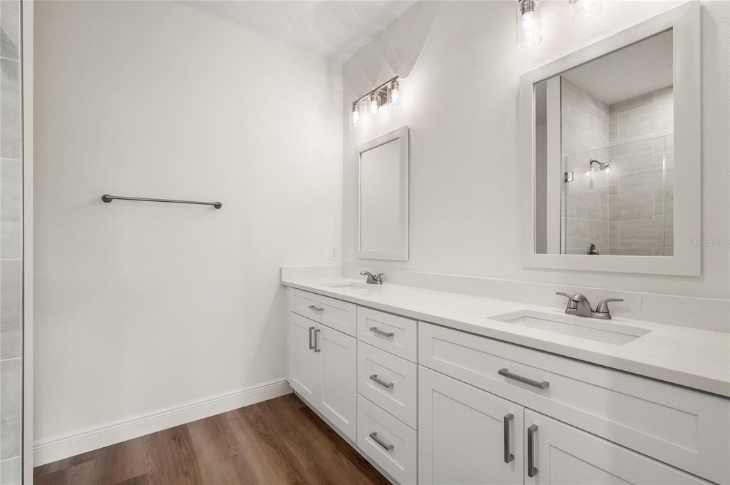 Image 23 of property listing at 144 11TH AVENUE, Osteen, FL 32764