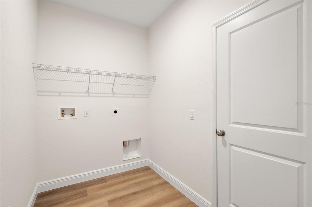 Image 36 of property listing at 144 11TH AVENUE, Osteen, FL 32764